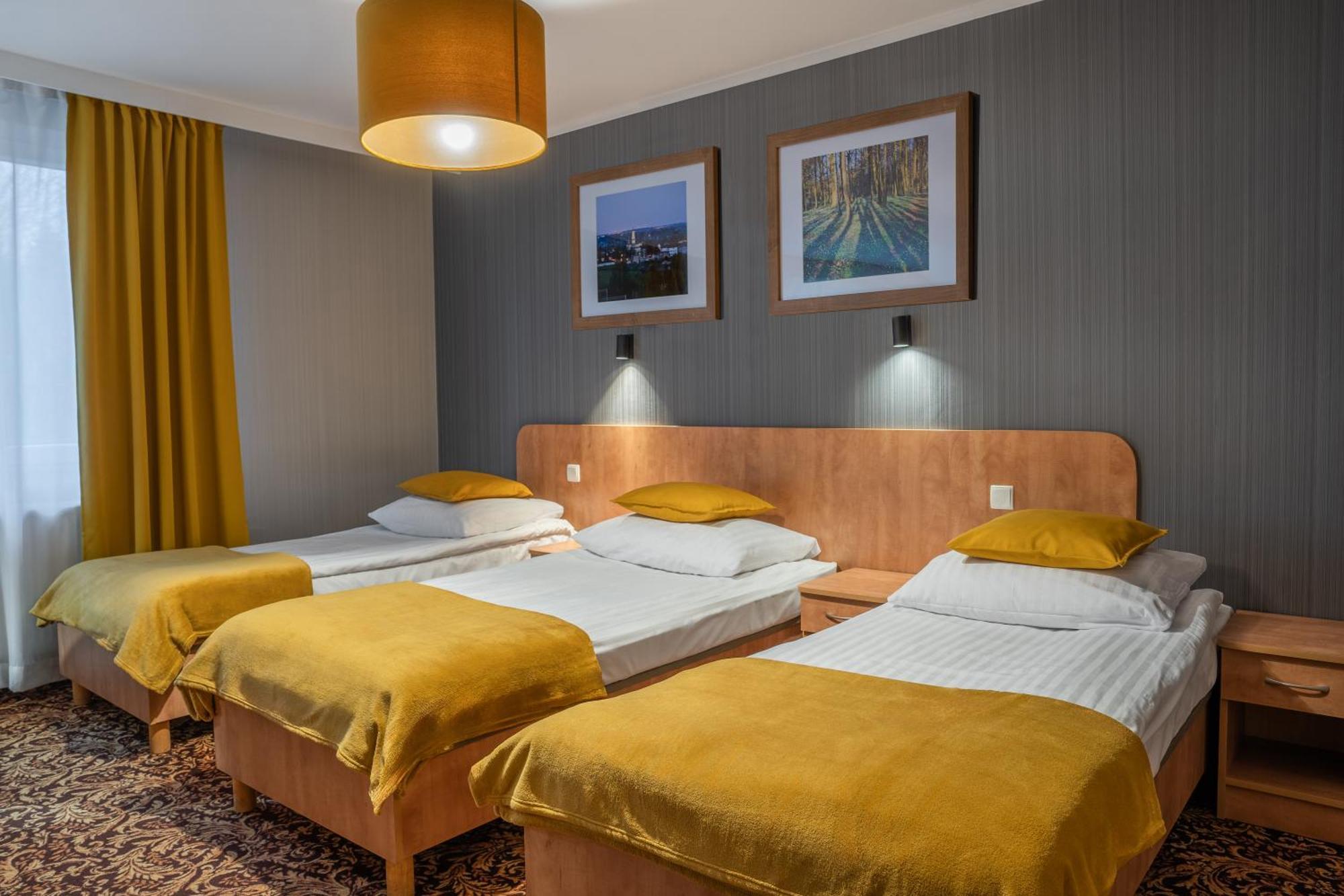 Hotel Kuznia Napoleonska 테레진 외부 사진