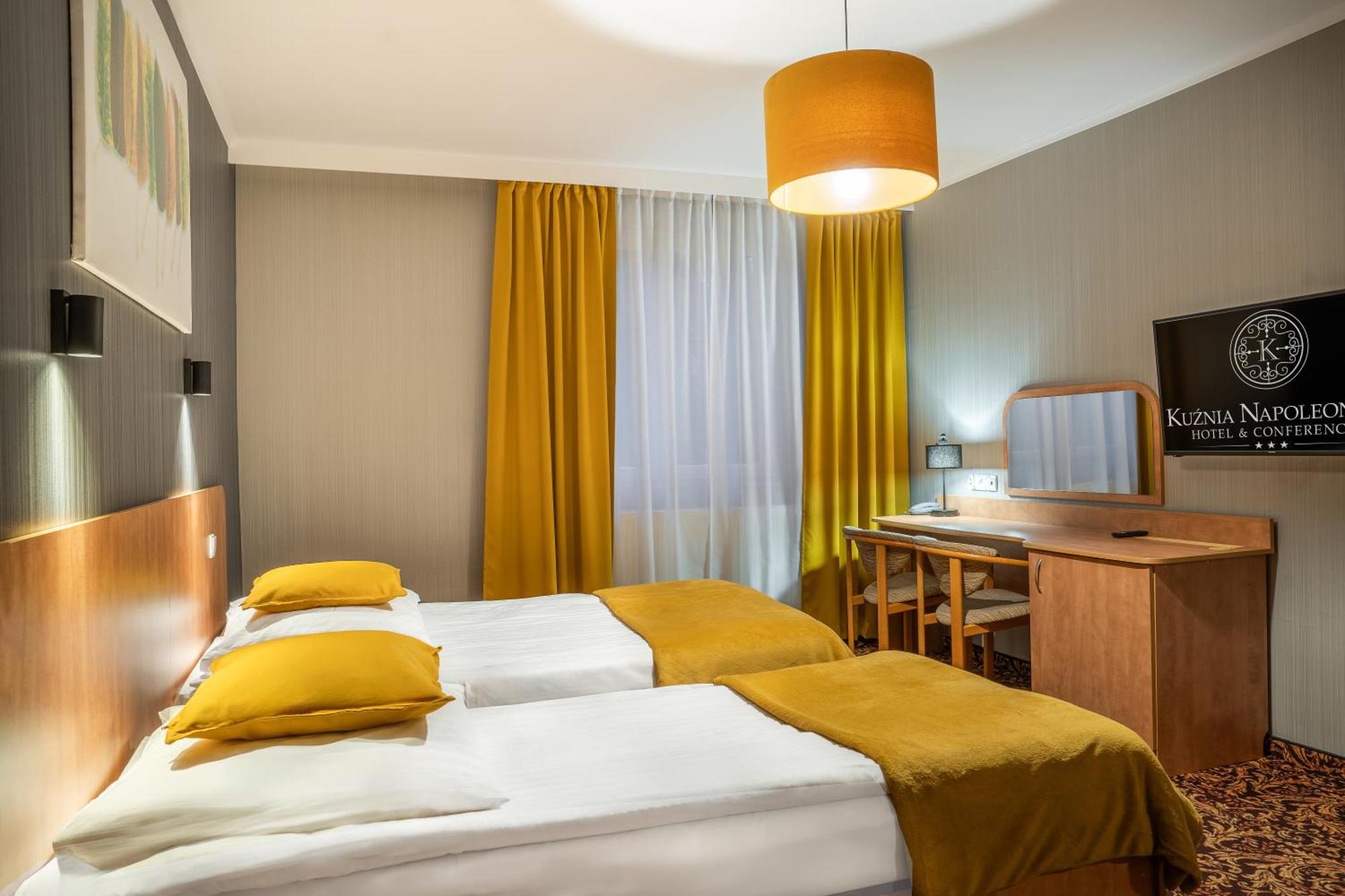 Hotel Kuznia Napoleonska 테레진 외부 사진
